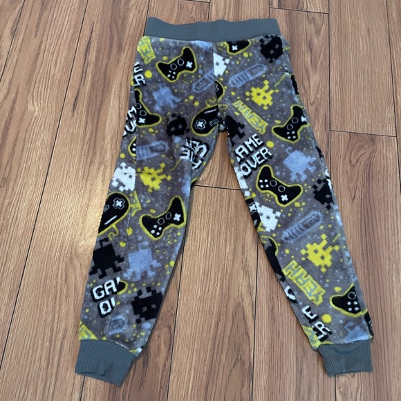 5T PJ Pants Bundle - Picture 2 of 7